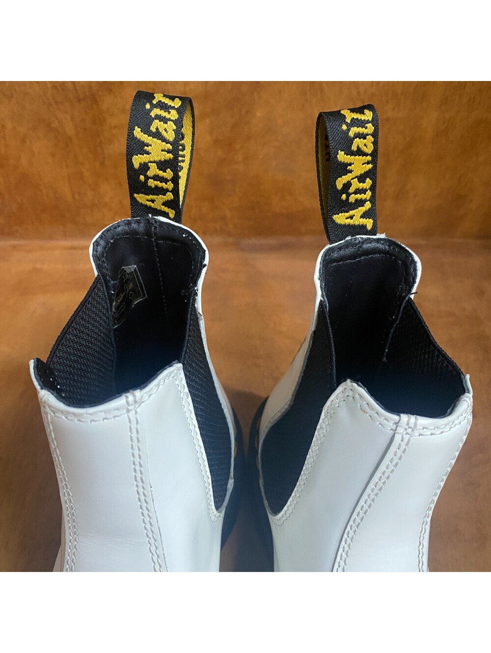 Dr Martins 2976 Quad Platform Chelsea Boots Smooth White Leather Women 8 AirWair - Picture 9 of 15